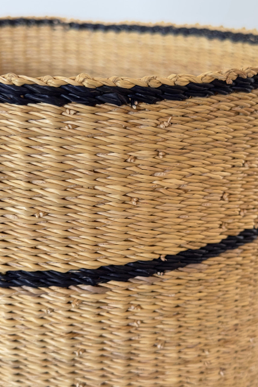 Simple Stripe by Mbare Ltd - product image 3 for Resin Society