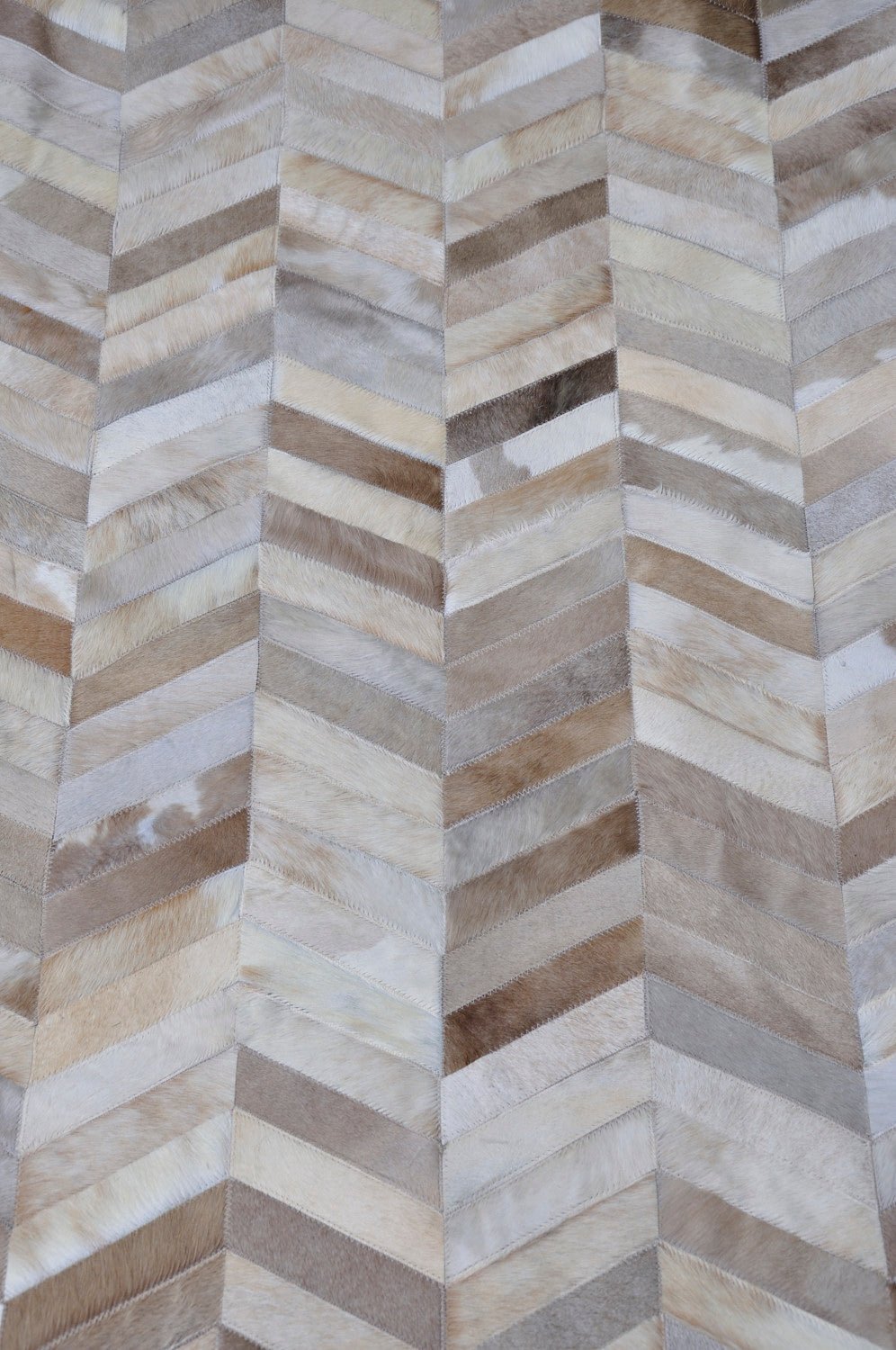 Herringbone Wide – Custom Patchwork Cowhide Rug by Homelosophy