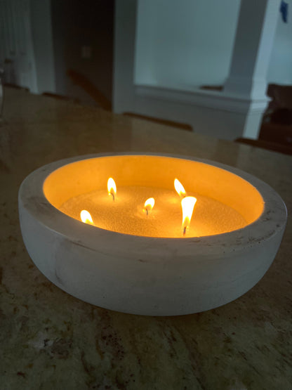 Vela Classic Candle Vessel in White and Charcoal, handcrafted concrete candle container