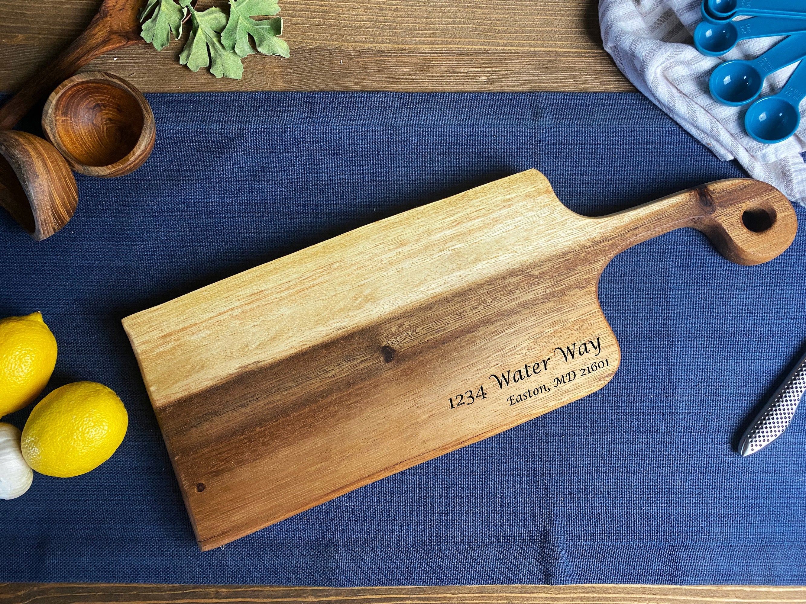 Medium Live Edge Handled Bread Board