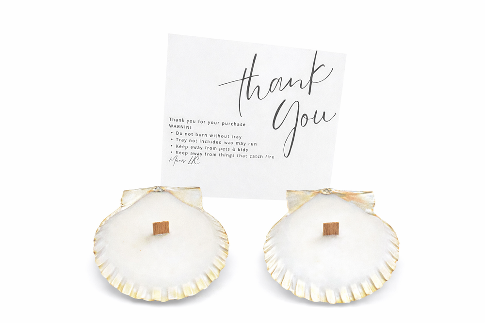 Gold wood wick scallop pair peppermint scented candles