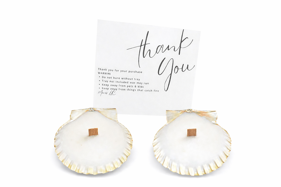 Gold wood wick scallop pair peppermint scented candles