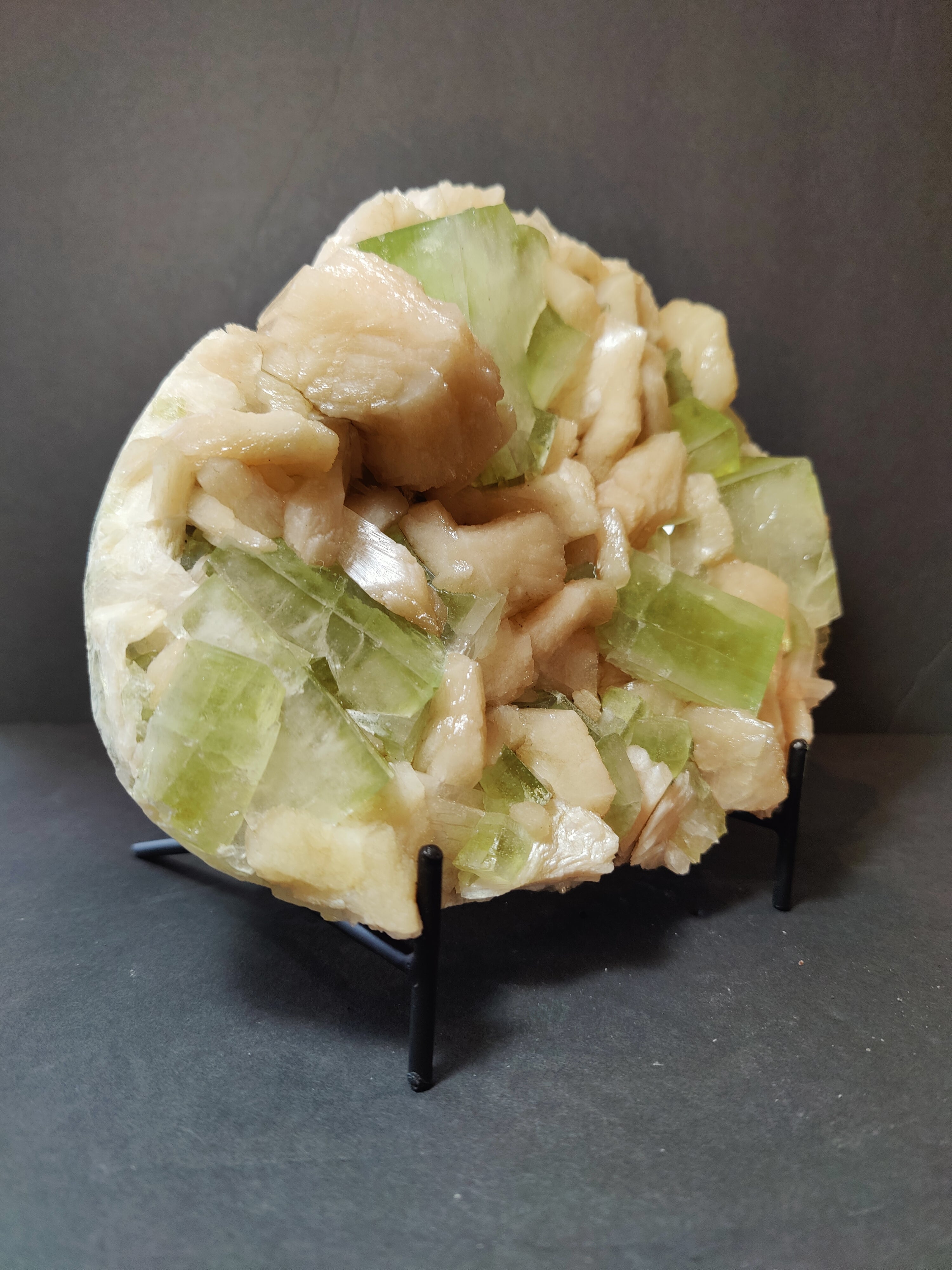 Green Apophyllite Cubes with Peach Stilbite Specimen 1,784g by Rare Earth Gallery - product image 2 for Resin Society