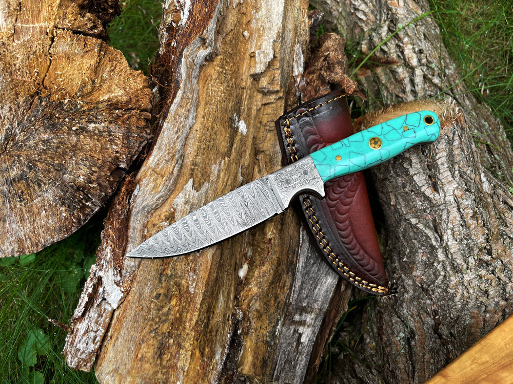 Custom handmade forged Damascus steel hunting knife blade with acrylic diamond wood scales and leather sheath