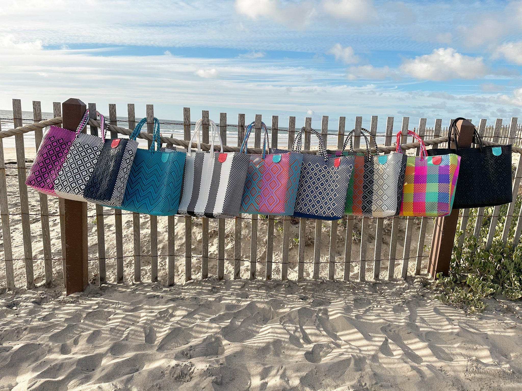 Palmera Woven Super Tote