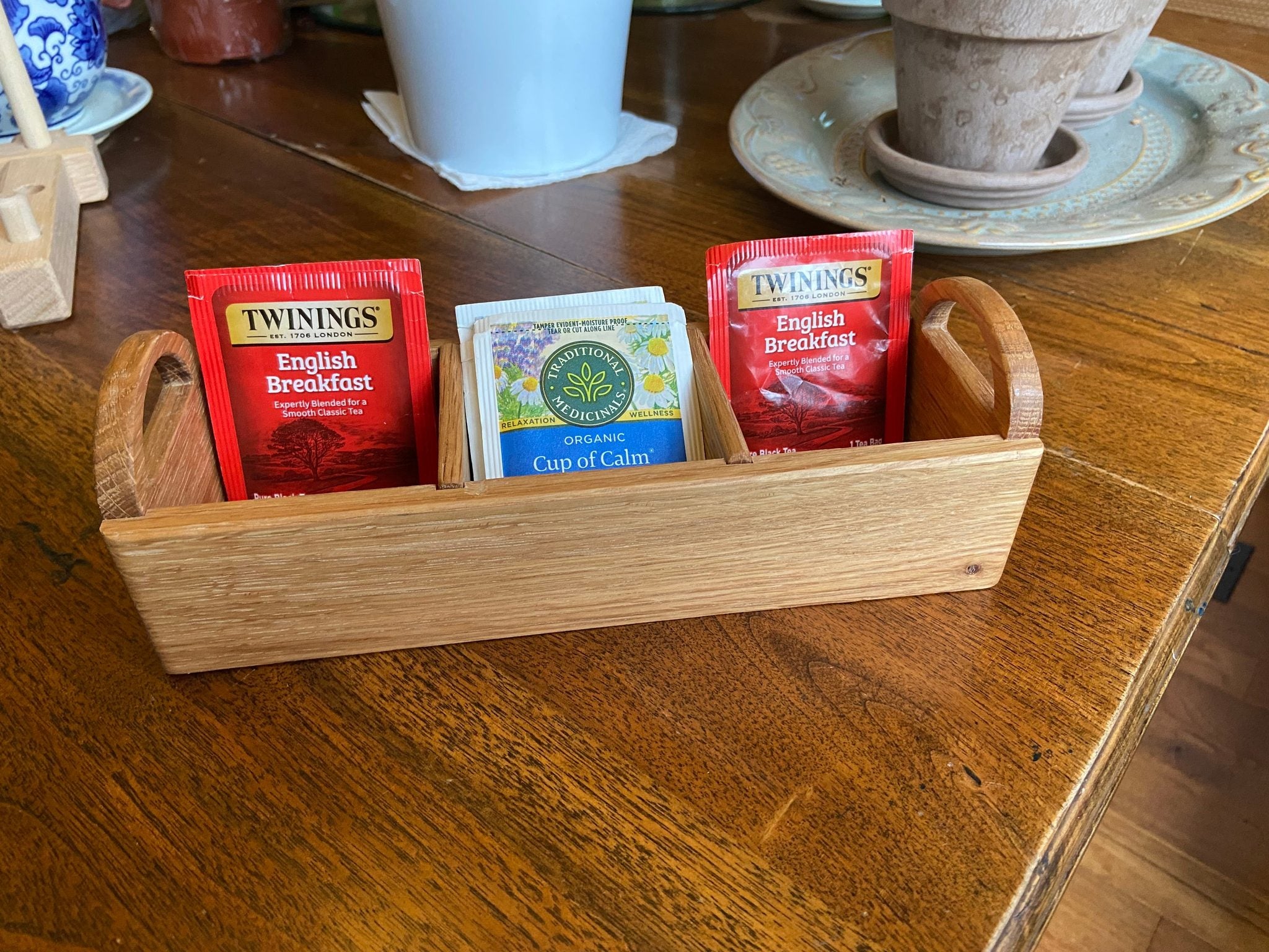 Hand-made White Oak Tea Caddy with hand-carved handles and tea leaf engravings