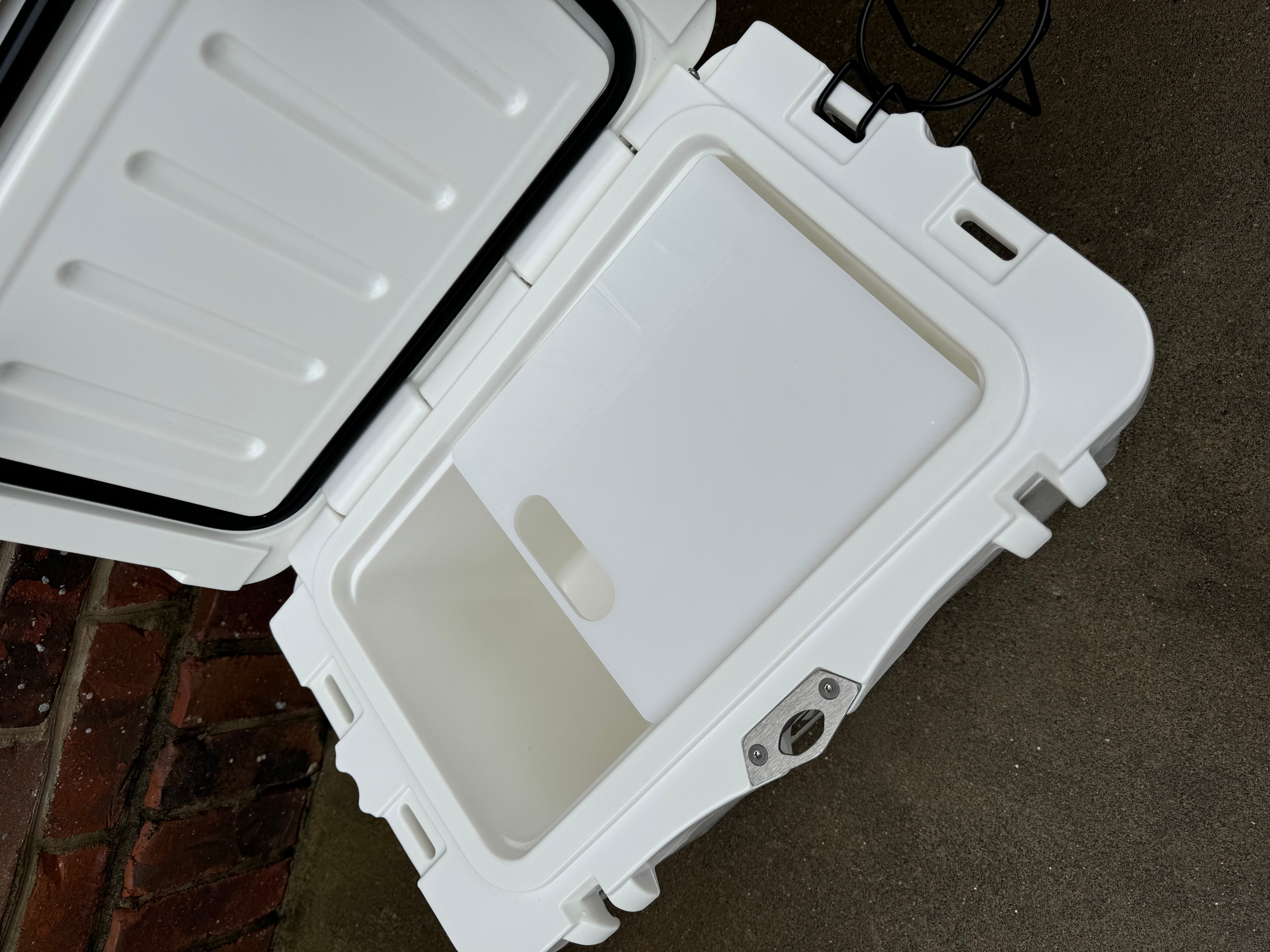 Polar Bear 20 Hard Cooler by Polar Bear Coolers - product image 14 for Resin Society