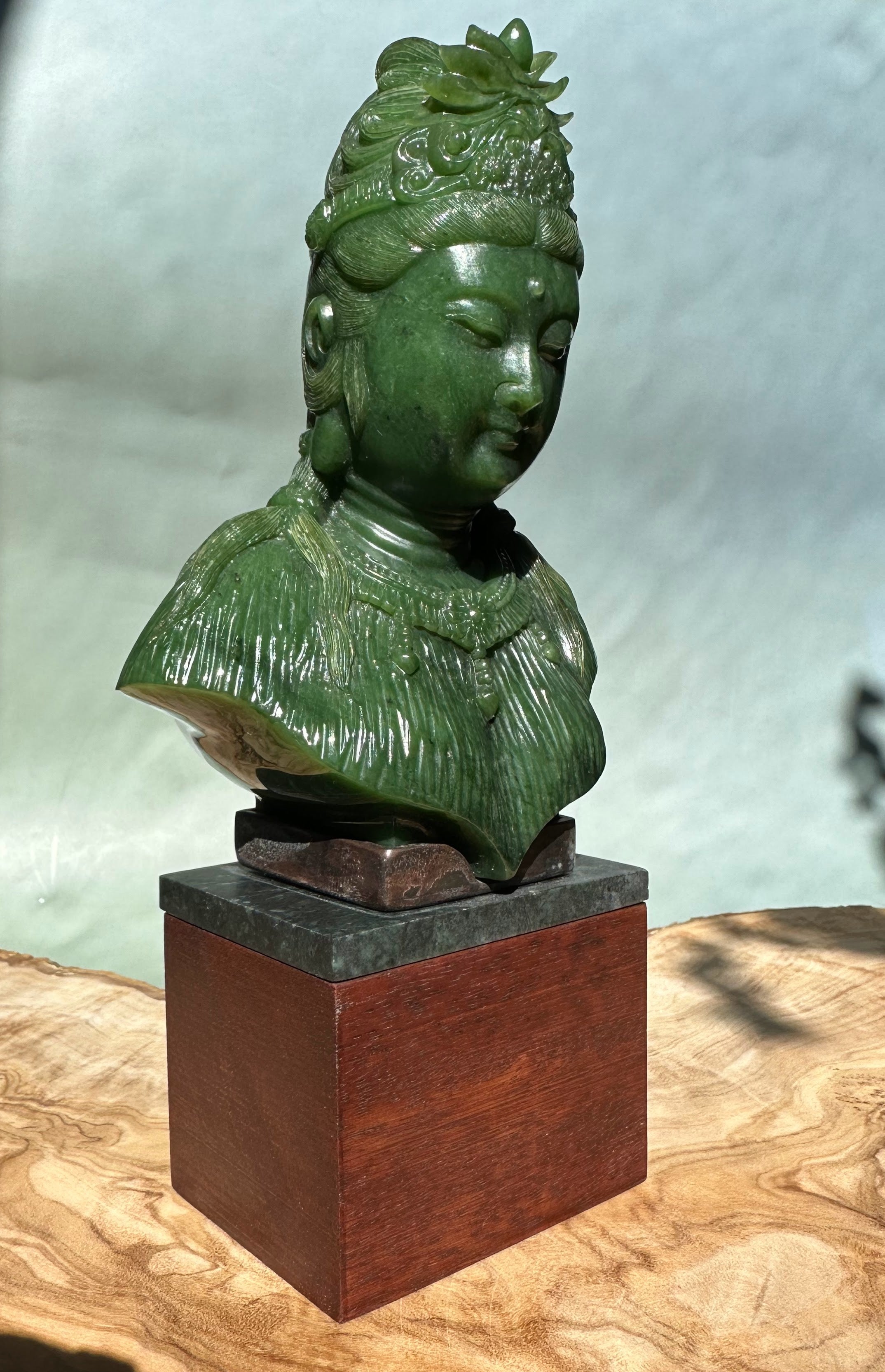 Guanyin Statue, 5" by Jade Mine - product image 3 for Resin Society