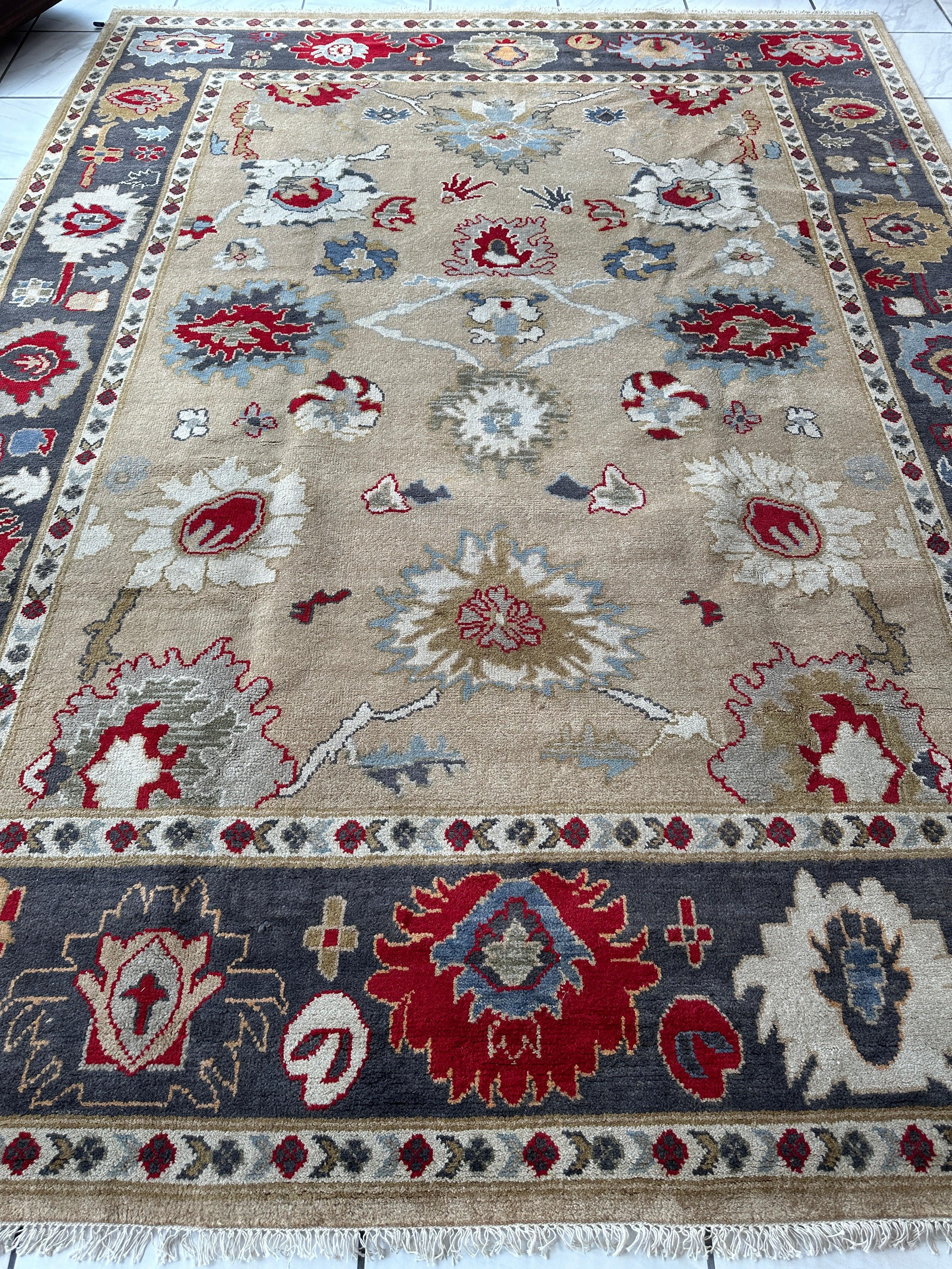 Hand Knotted Oushak Traditional Wool Rug, Living Room 9 x 12 Rug by Rugistan - product image 3 for Resin Society