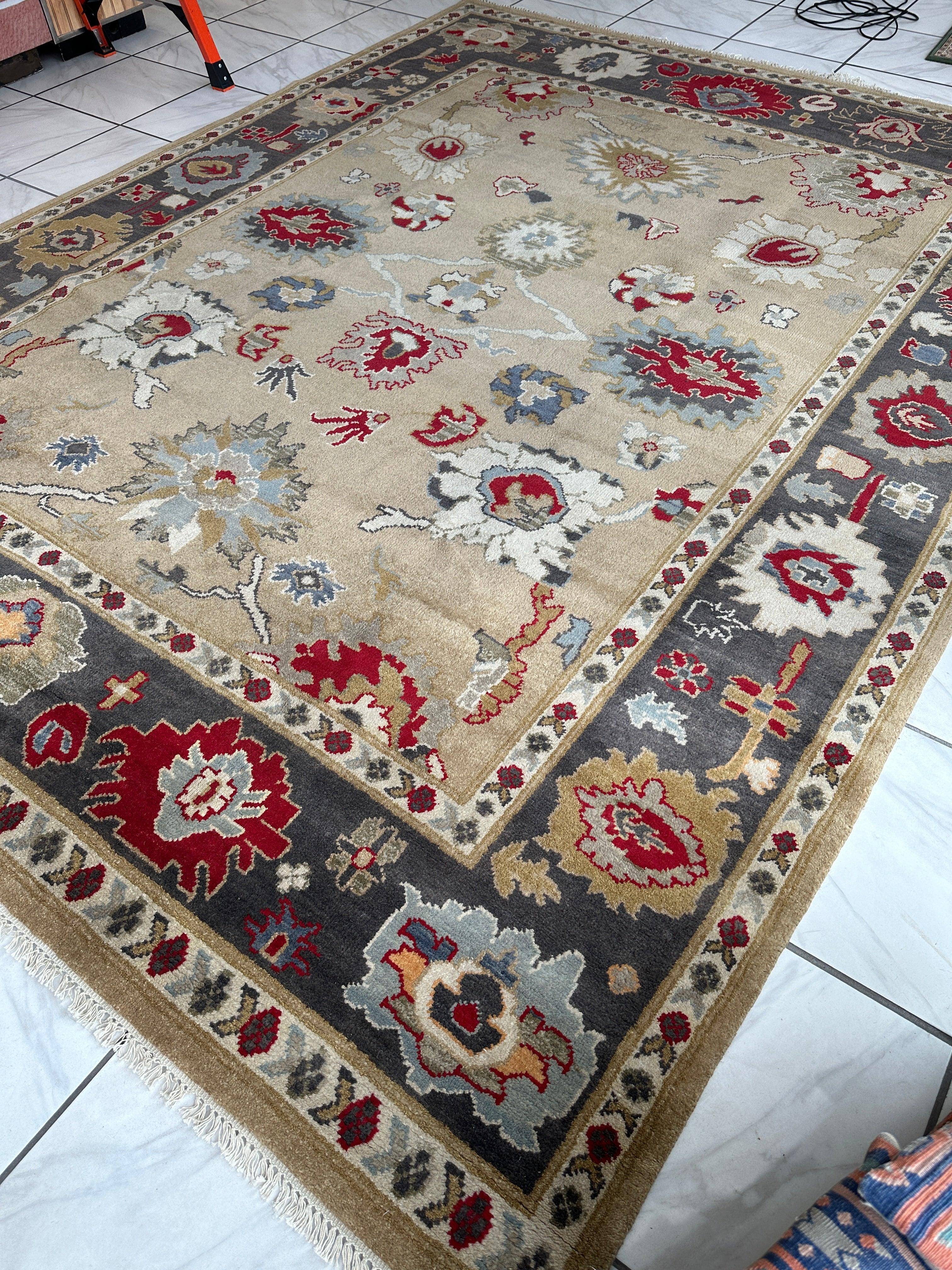Hand Knotted Oushak Traditional Wool Rug, Living Room 9 x 12 Rug by Rugistan - product image 6 for Resin Society