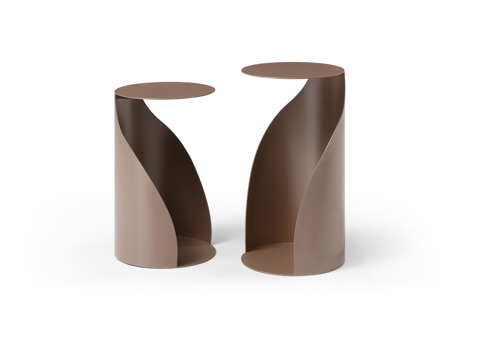 Willie Side Table by DEKOR - Resin Society
