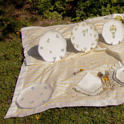 Meadow Flora Dinner Plate - Set of 4 (+1 Bonus Plate) by Ro'Table - product image 11 for Resin Society