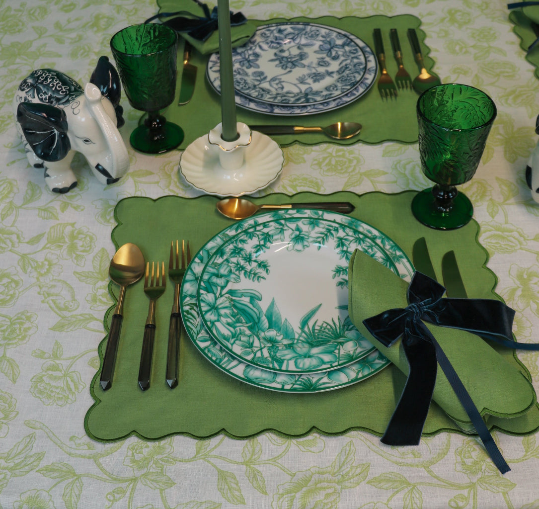 Monsoon Verdant Dinner Plate - Case of 12 Plates (+3 Bonus Plates) by Ro'Table - product image 12 for Resin Society