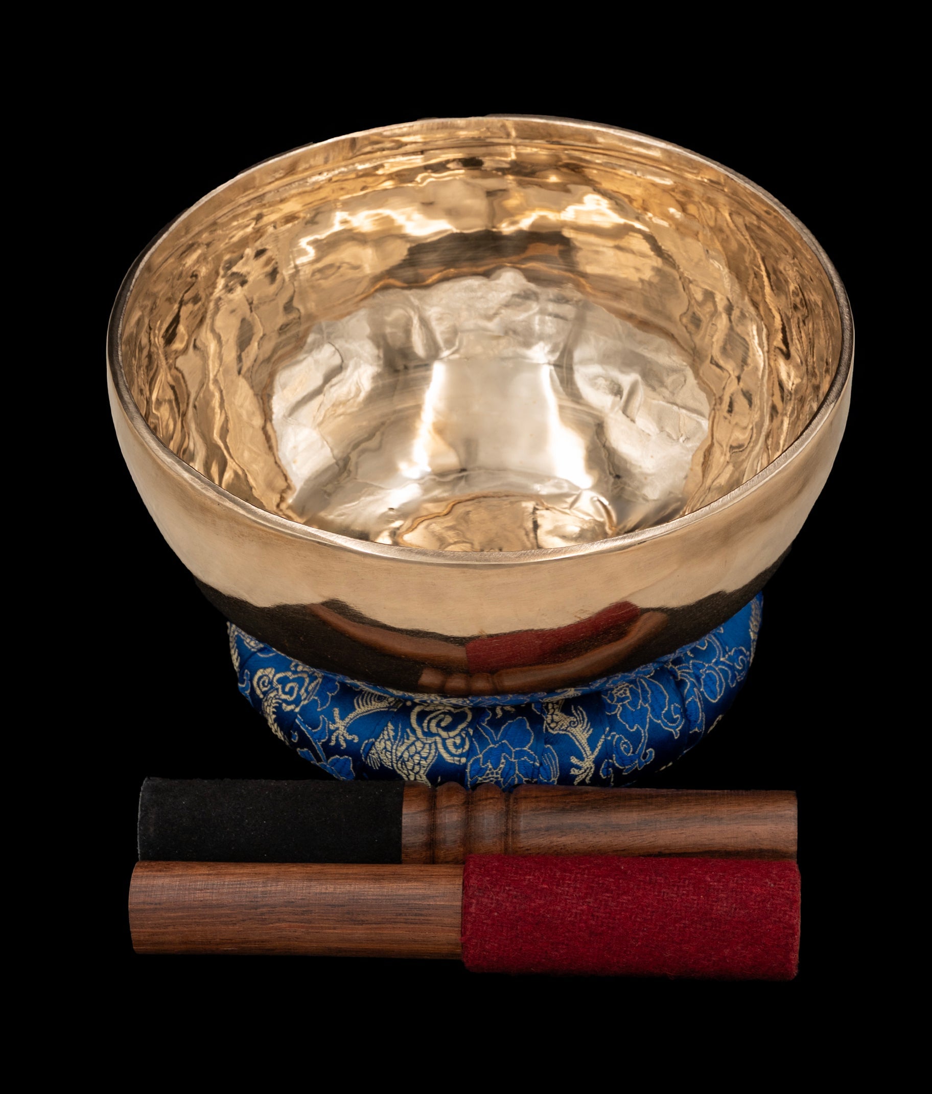 New Thadobati 8-inch polished bronze Tibetan singing bowl set on ring cushion with mallets