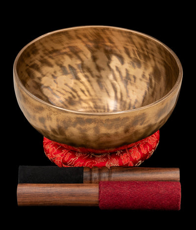 New Thadobati Singing Bowl G# 211Hz 7.5" in tiger finish on cushion with mallets