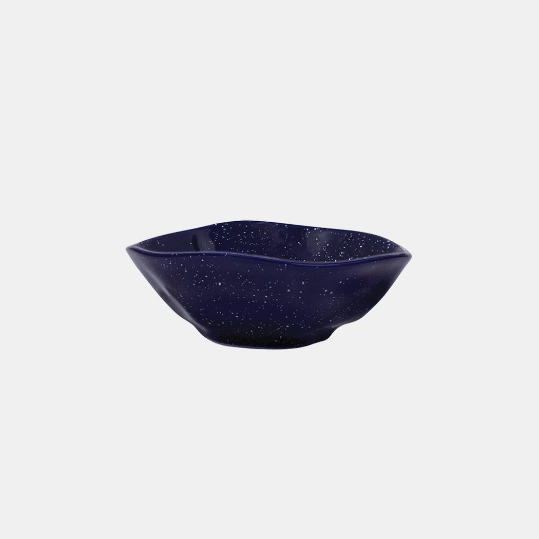 Oxford Ryo, Sapphire Porcelain 16 Piece Dinnerware Set, Service for 4 detail image - Resin Society