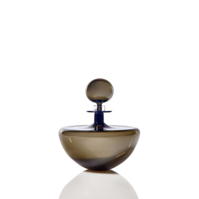 Petite Low Arc Decanter by Joe Cariati - product image 2 for Resin Society