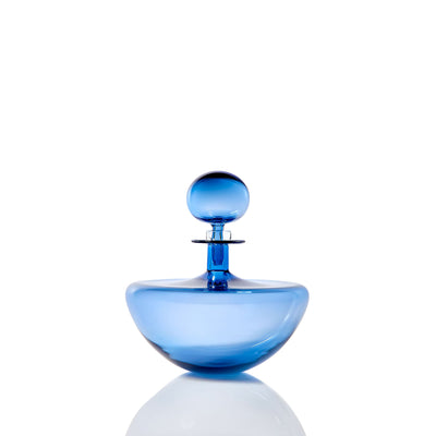 Petite Low Arc Decanter by Joe Cariati - product image 3 for Resin Society