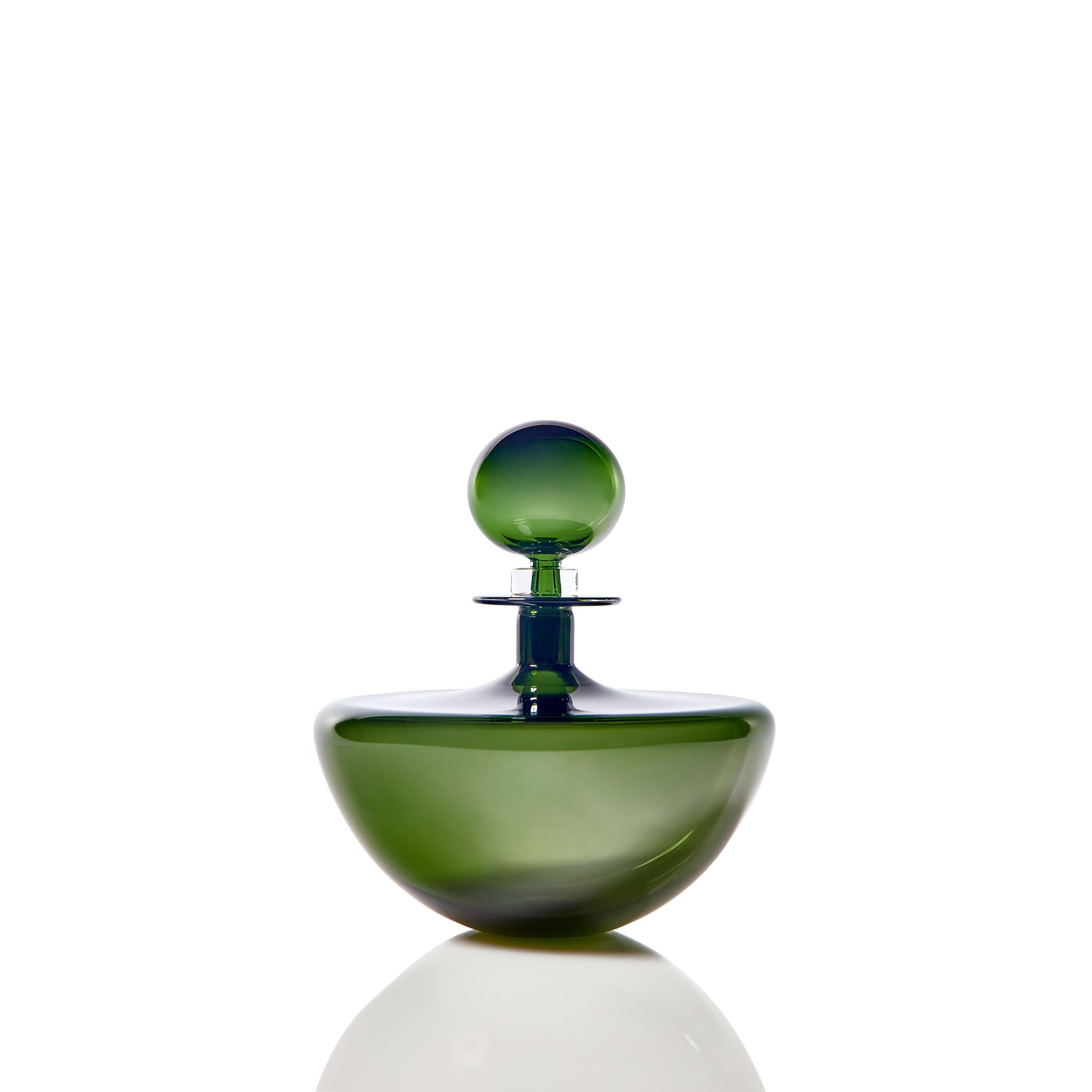 Petite Low Arc Decanter by Joe Cariati - product image 7 for Resin Society
