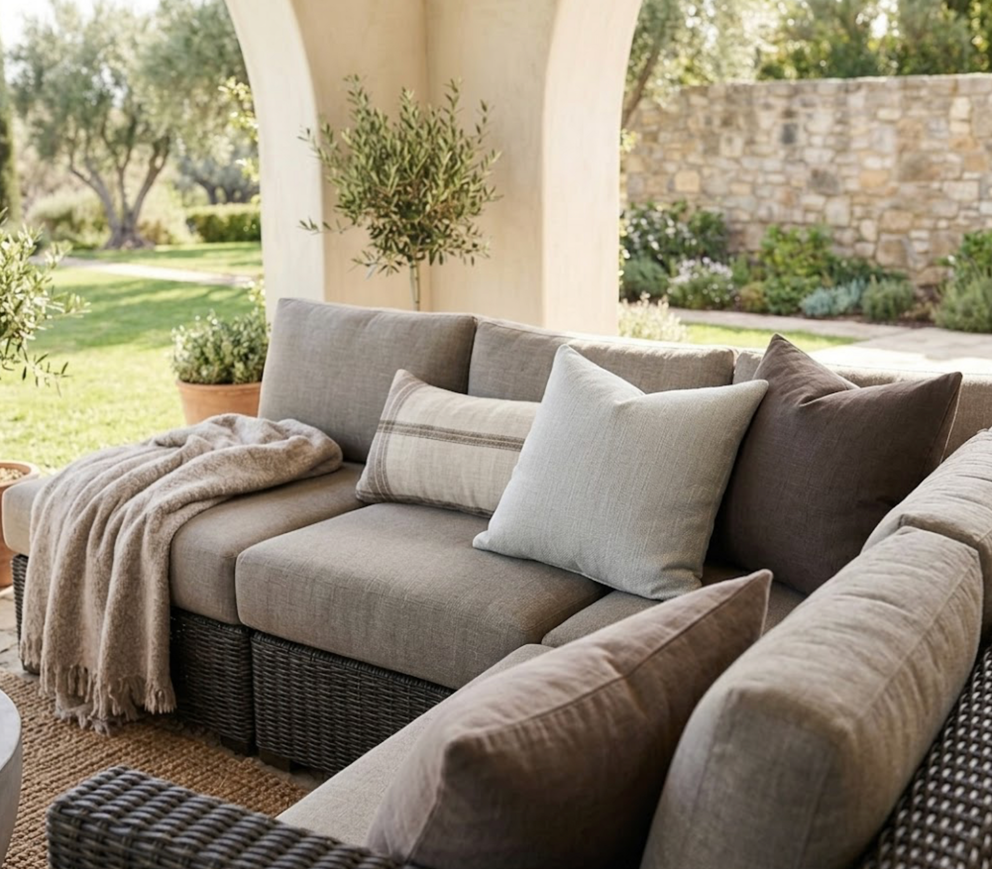 Outdoor Rough 'n Rowdy Woven Pillow Cover in Chalk, Perennials Textiles