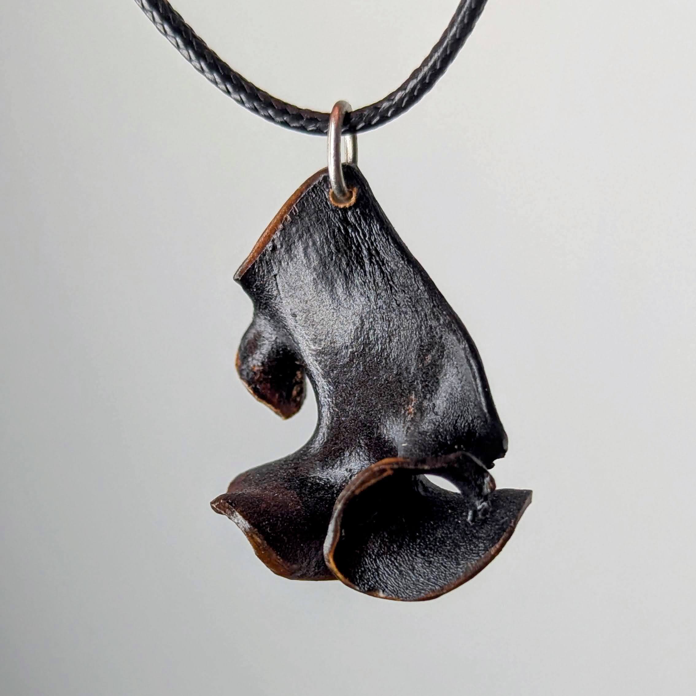 Sarphyc Necklace by Versiliy