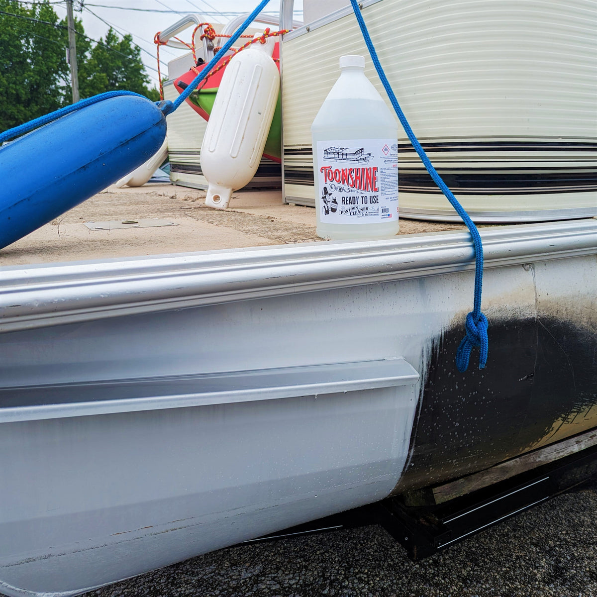 Toonshine Ready to Use Pontoon Cleaner detail image - Resin Society