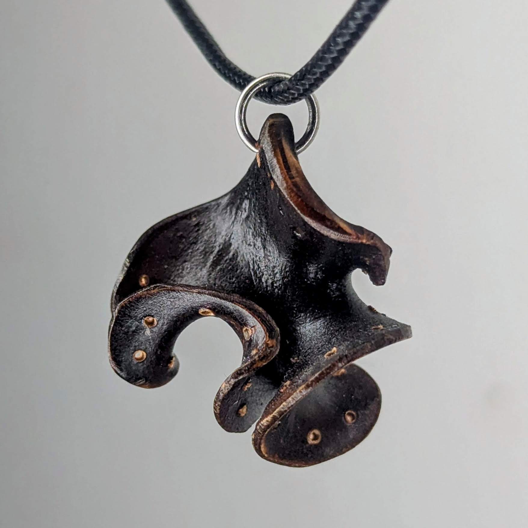 Halixen Pendant Necklace by Versiliy