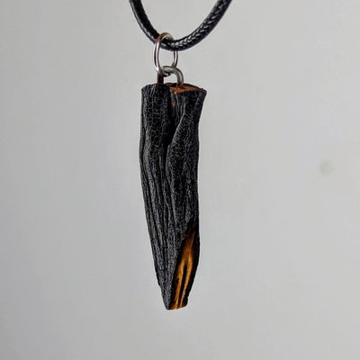 Caulonaria Necklace by Versiliy