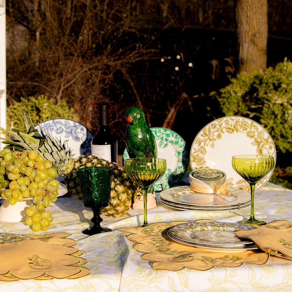 Pembroke Safari Dinner Plate - Set of 4 (+1 Bonus Plate) by Ro'Table - product image 6 for Resin Society