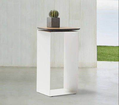 Petunia Outdoor Side Table detail image - Resin Society