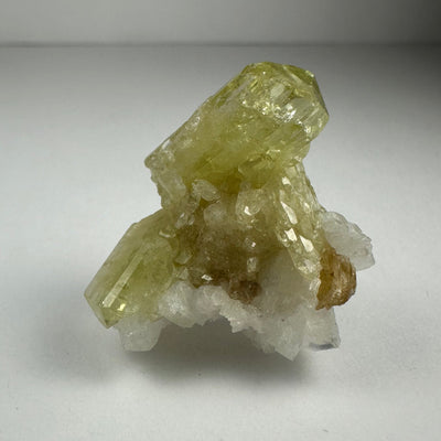 Brazilianite on Albite