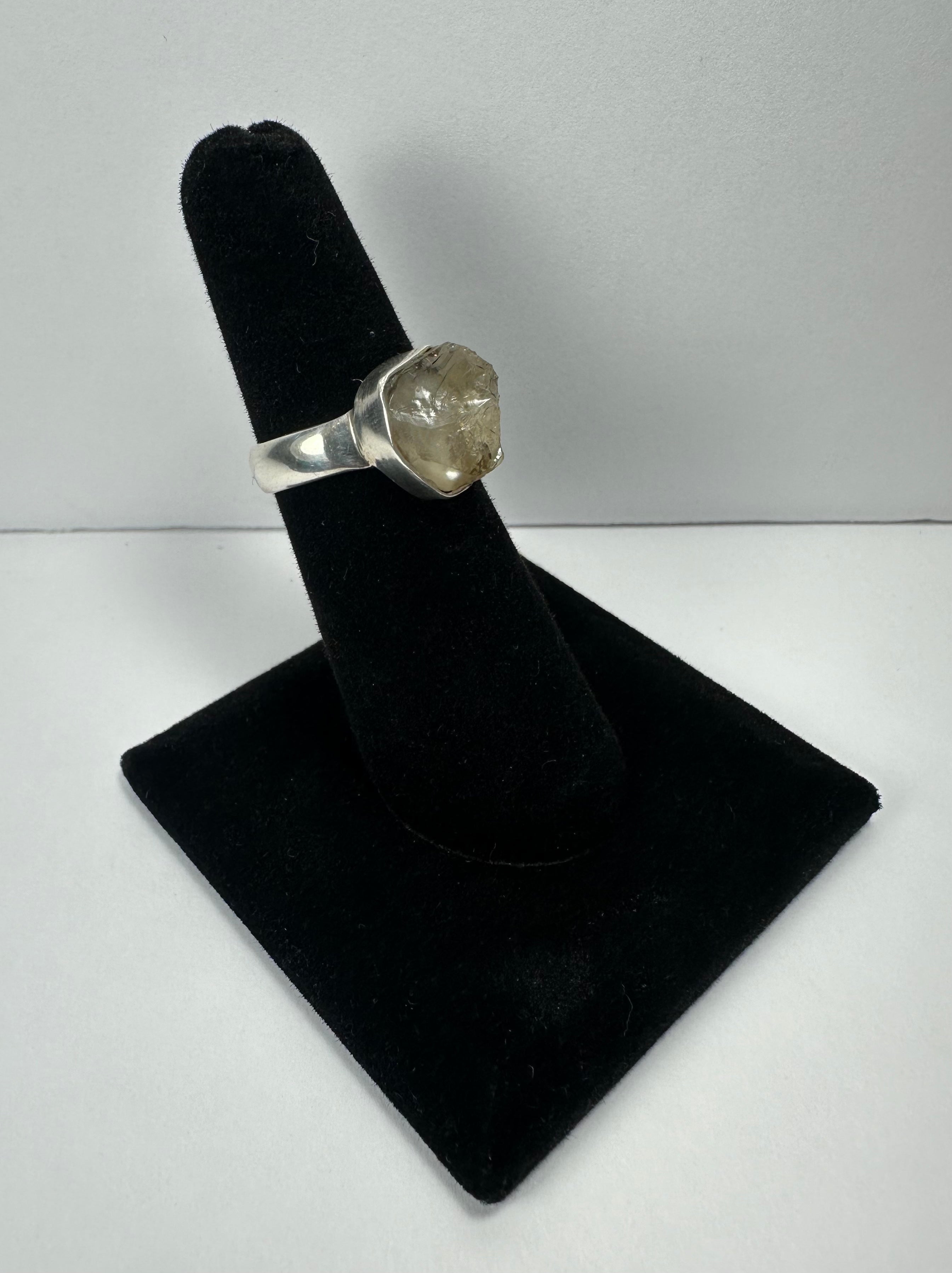 Quartz Ring - Size 6 by Rare Earth Gallery - product image 2 for Resin Society