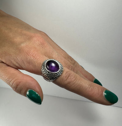 Amethyst Ring - Size 5.5 by Rare Earth Gallery - product image 2 for Resin Society