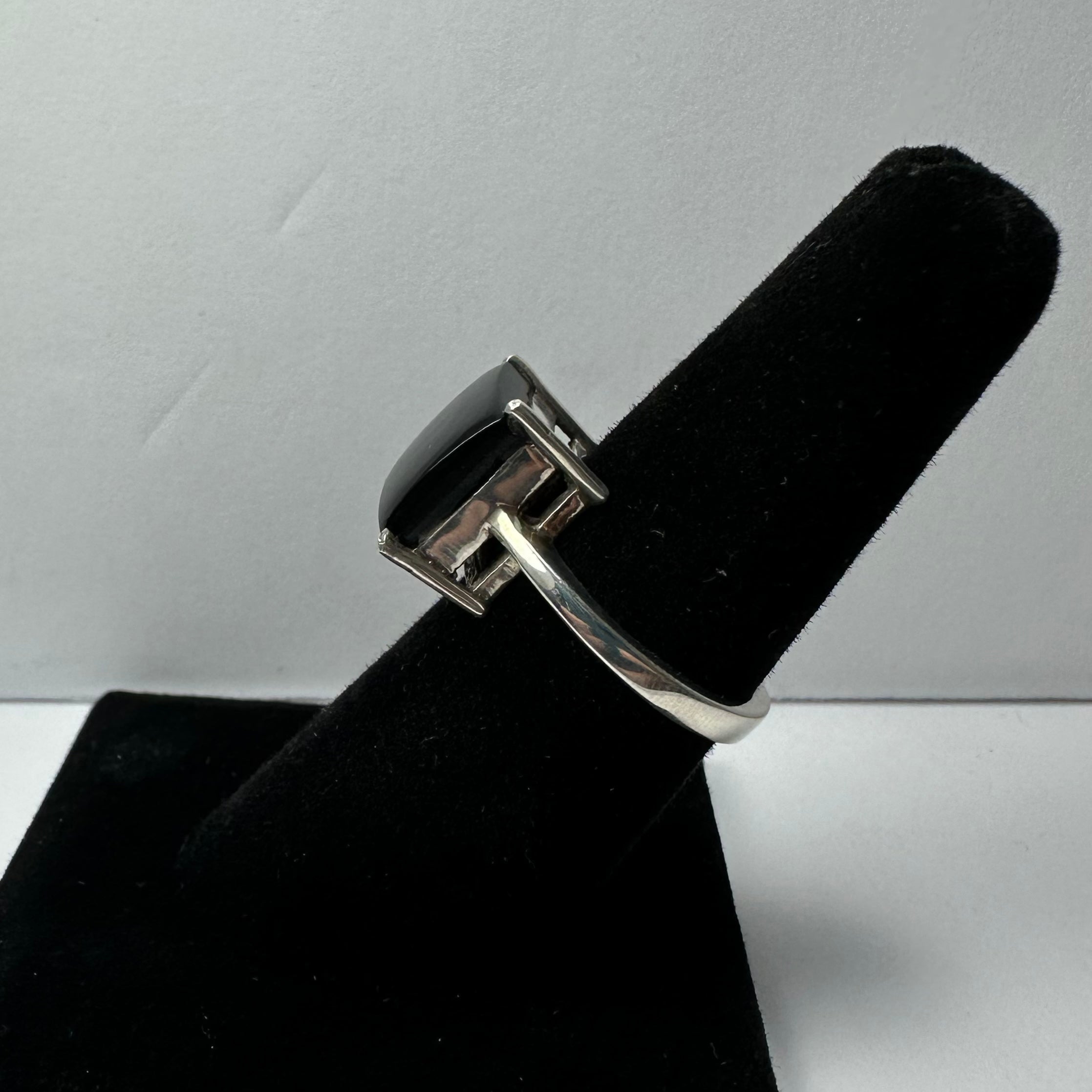 Black Onyx Ring - Size 6.5 by Rare Earth Gallery - product image 5 for Resin Society
