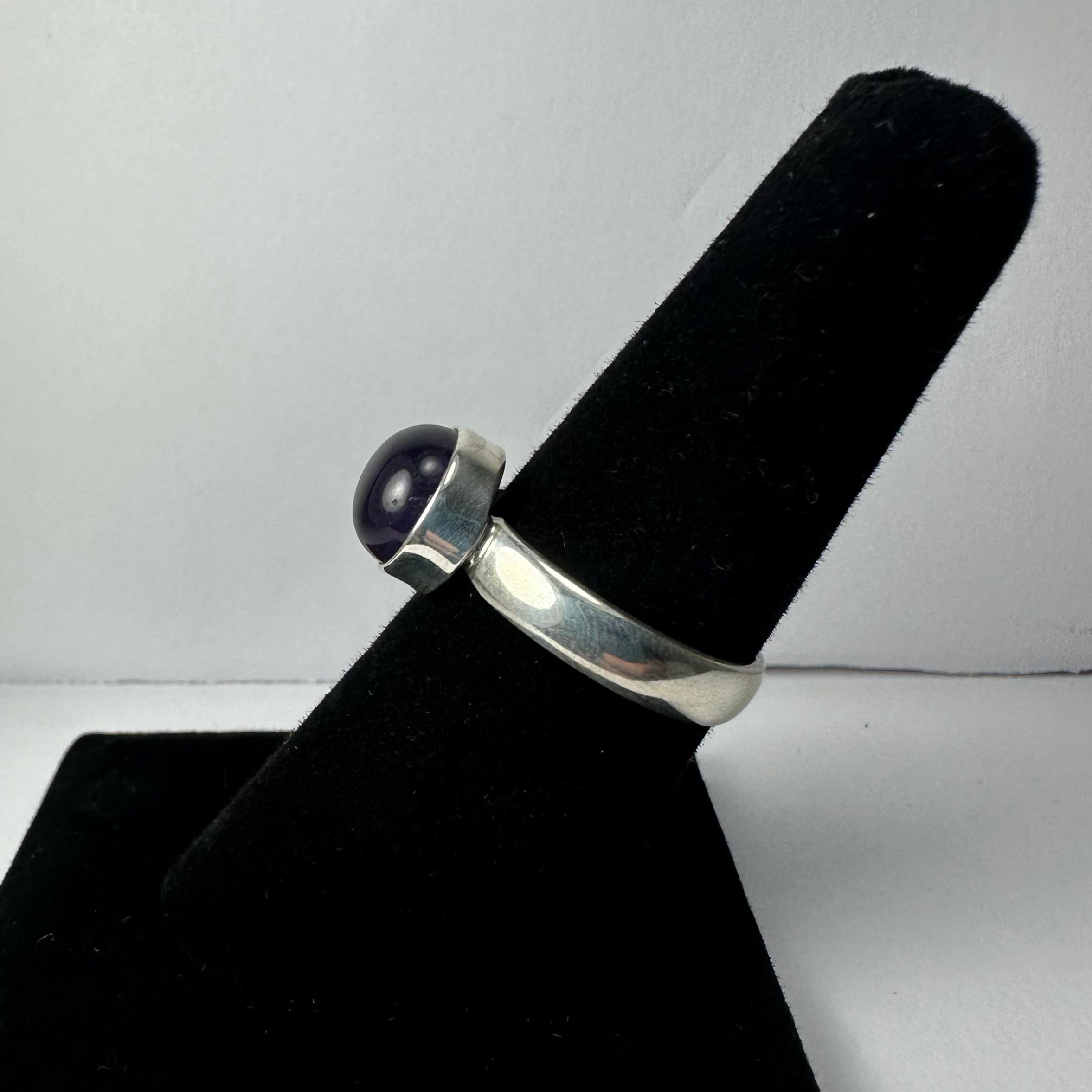 Amethyst Ring - Size 7 by Rare Earth Gallery - product image 3 for Resin Society