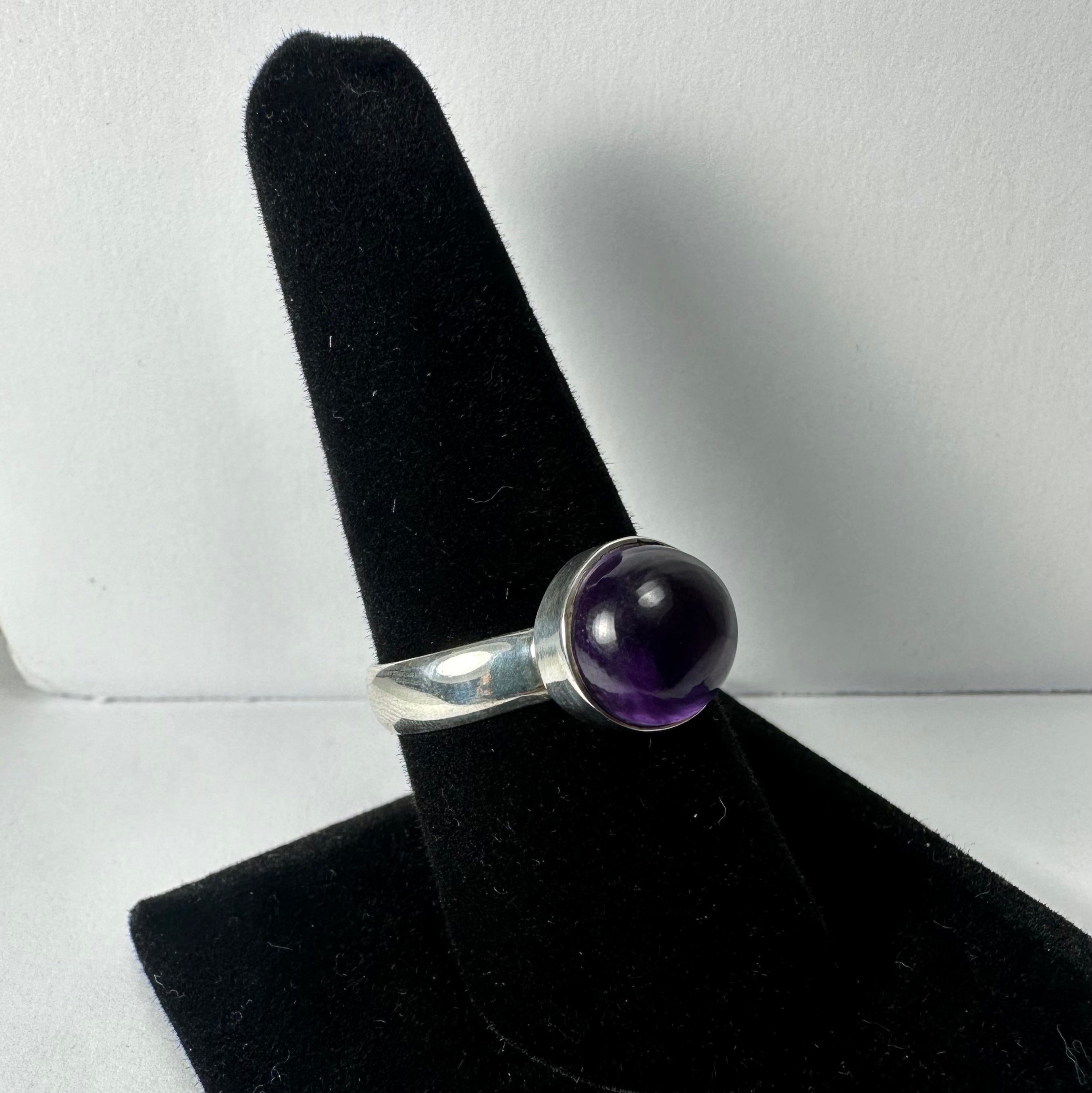 Amethyst Ring - Size 8.5 by Rare Earth Gallery - product image 4 for Resin Society