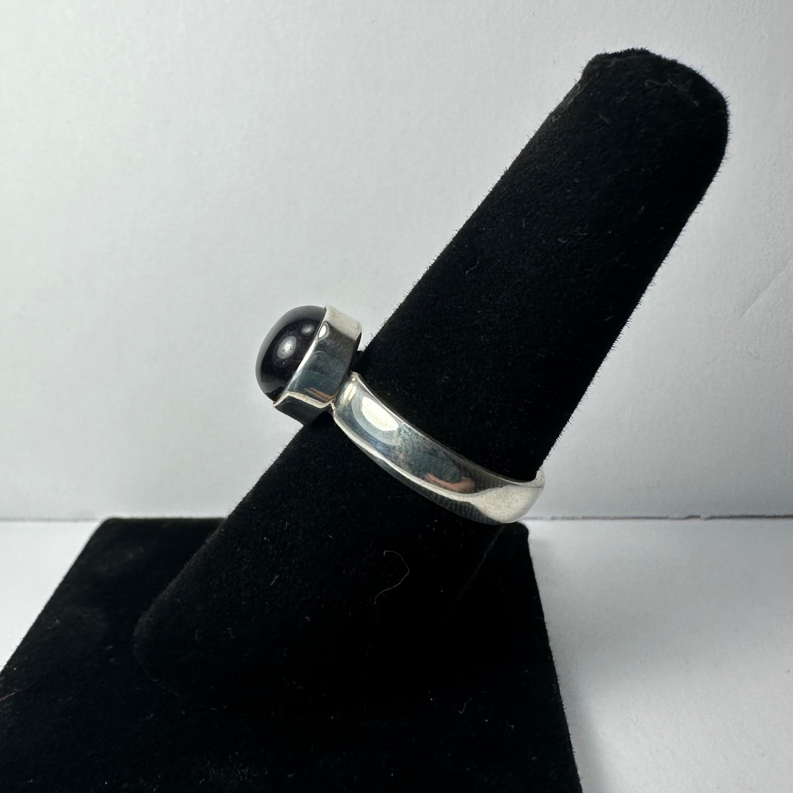 Amethyst Ring - Size 7 by Rare Earth Gallery - product image 4 for Resin Society