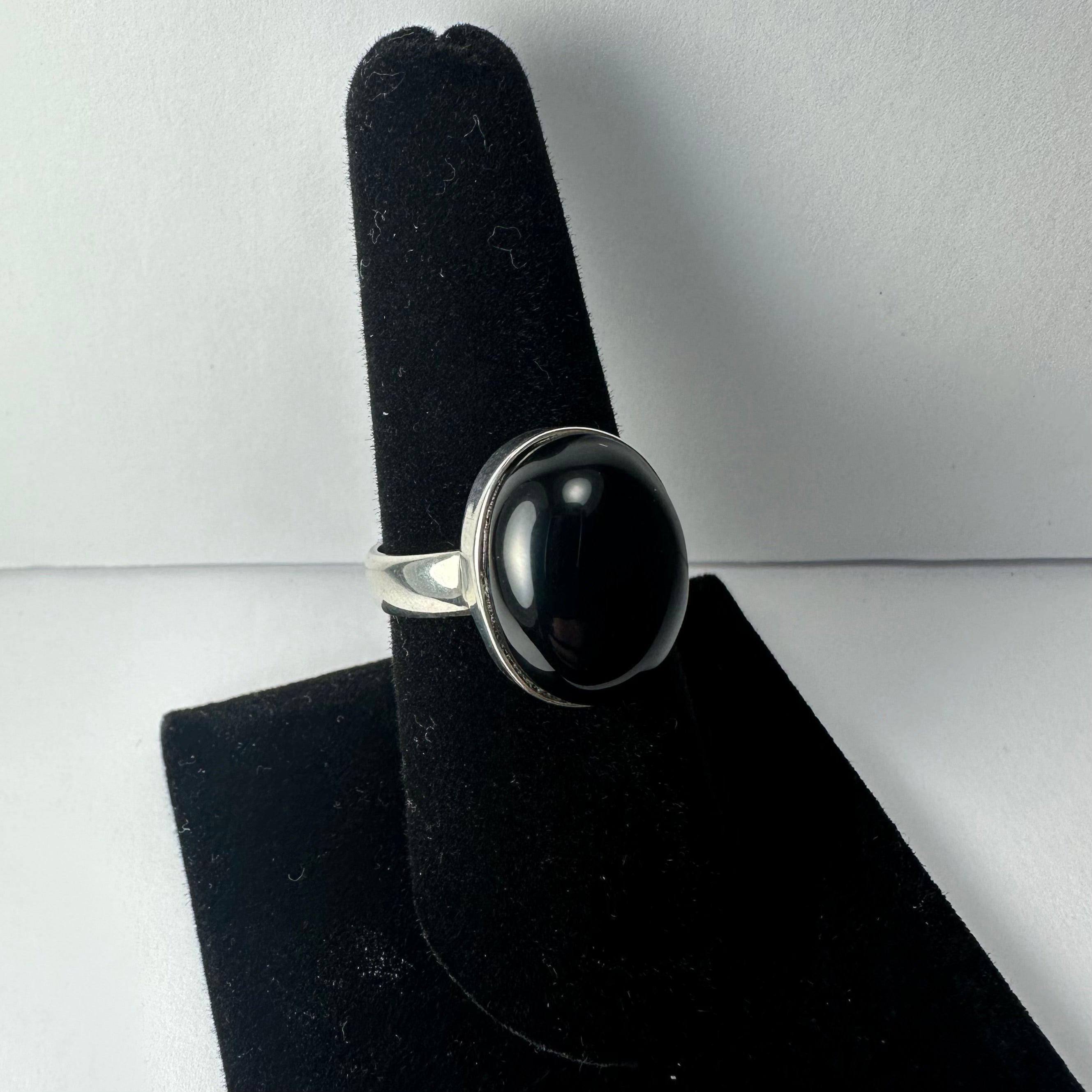 Black Onyx Ring - Size 8 by Rare Earth Gallery - product image 4 for Resin Society