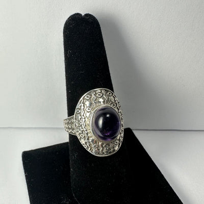 Amethyst Ring - Size 8 by Rare Earth Gallery - product image 4 for Resin Society