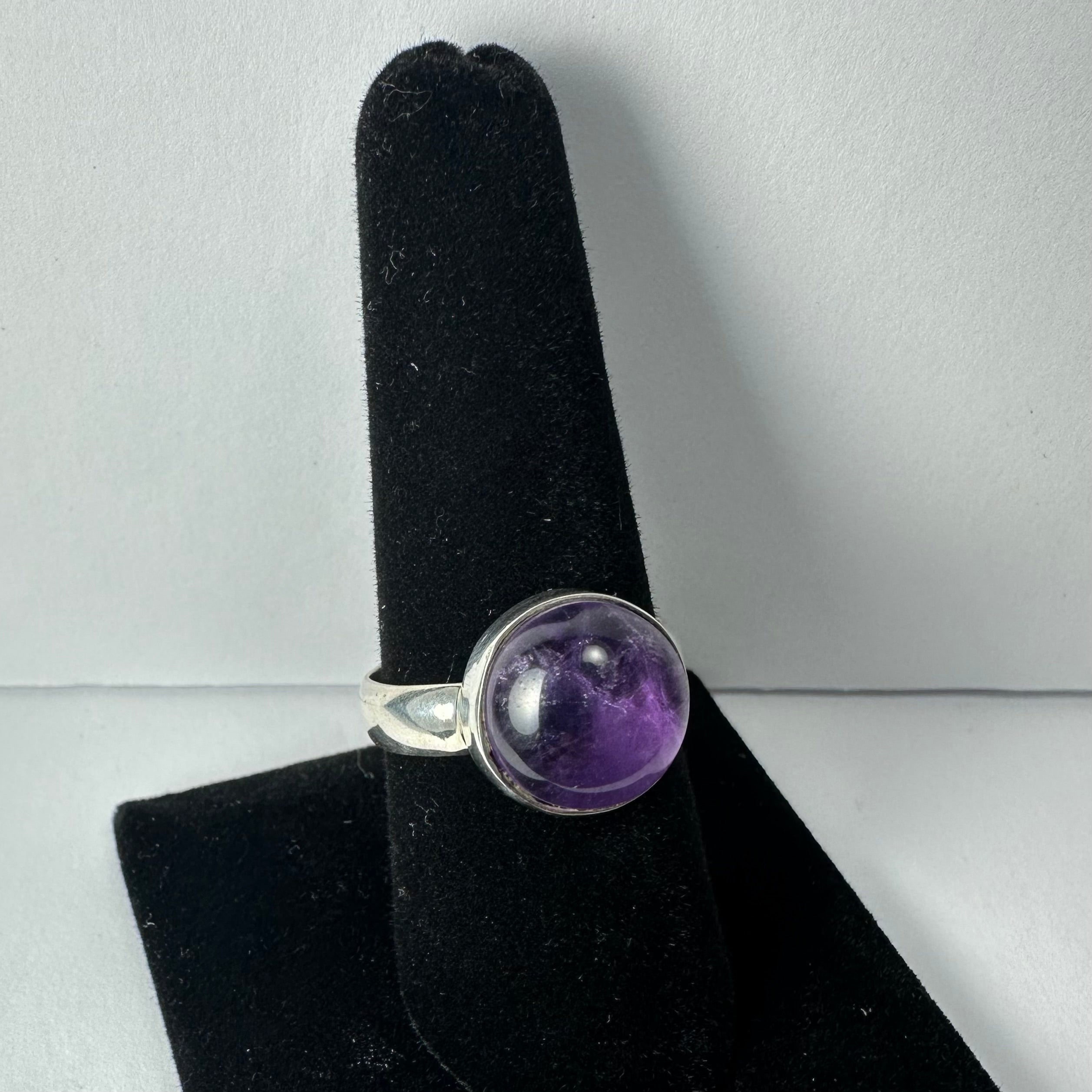 Amethyst Ring - Size 9 by Rare Earth Gallery - product image 4 for Resin Society