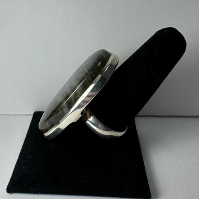 Labradorite Ring - Size 10.5