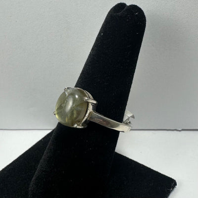 Labradorite Ring - Size 10.5