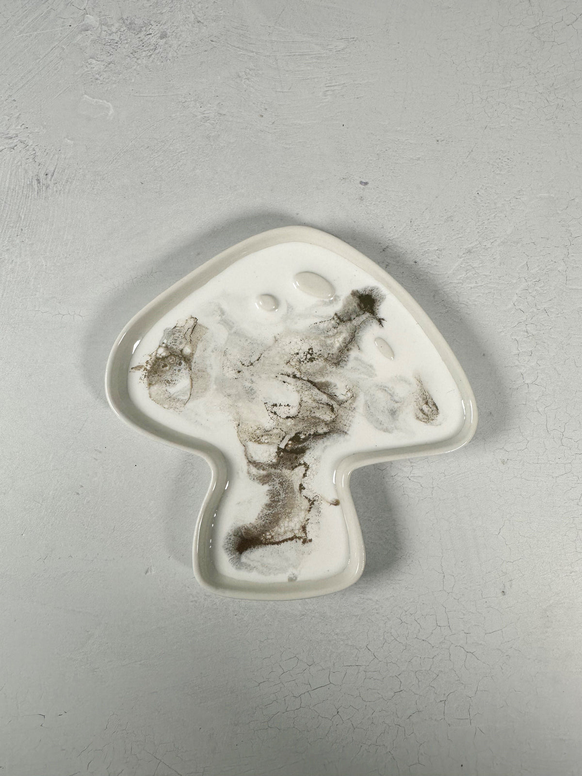 Mushroom Shaped Acacia Cheese Board and Ceramic Tray
