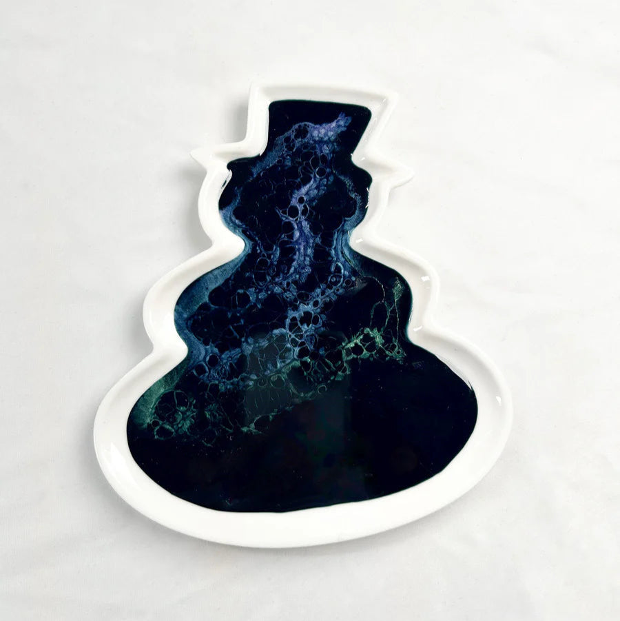Hand-poured resin and ceramic snowman tray with shimmering resin swirls in Northern Lights color