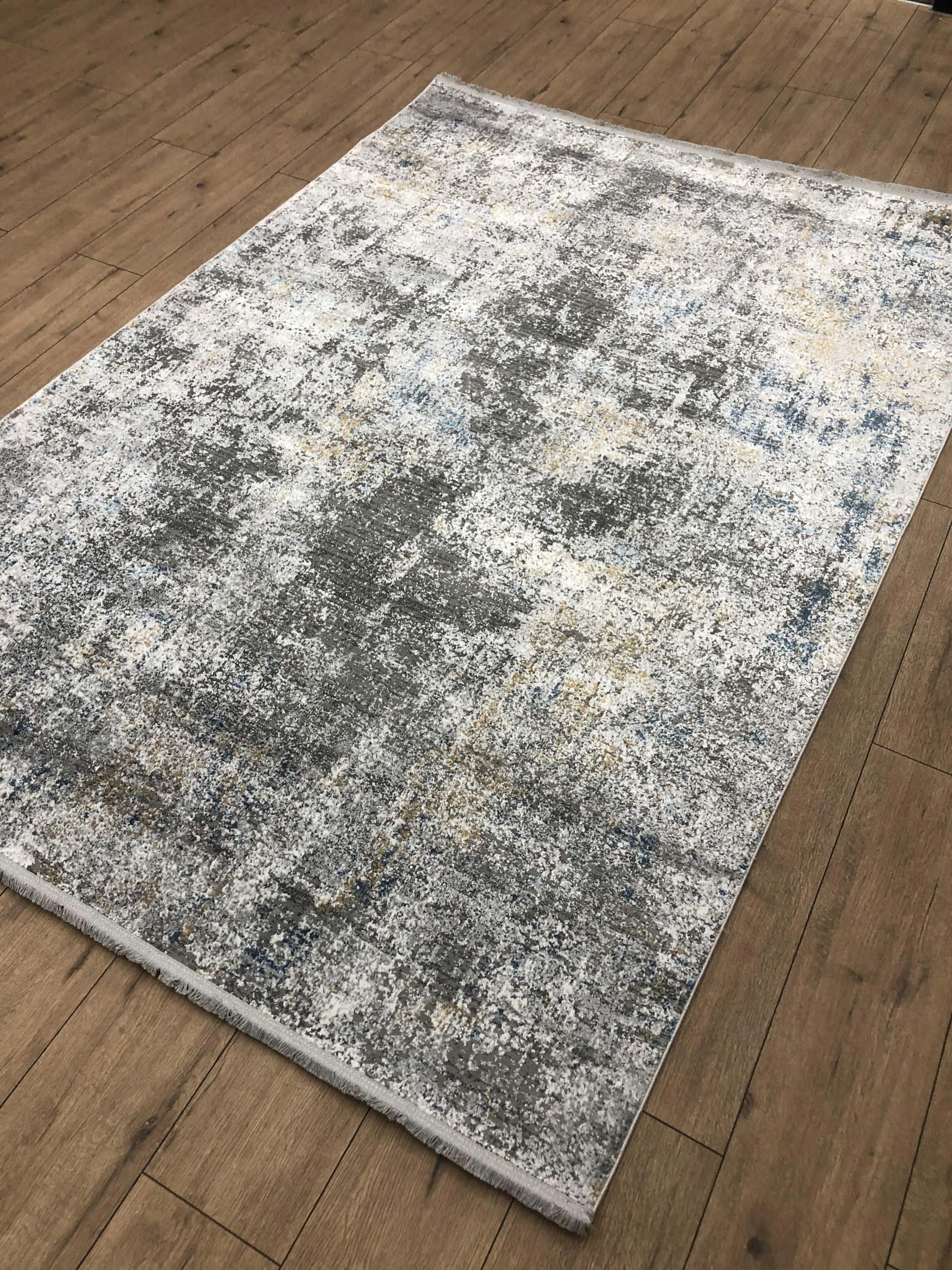 Dakota Rug detail image - Resin Society