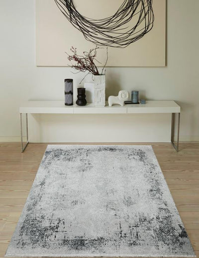 Joya Rug detail image - Resin Society
