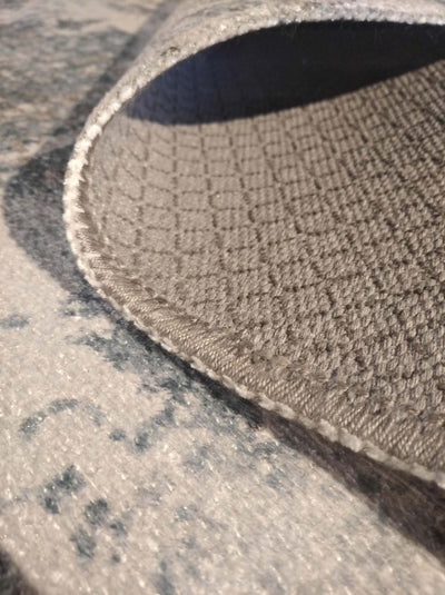 Goldy Rug detail image - Resin Society