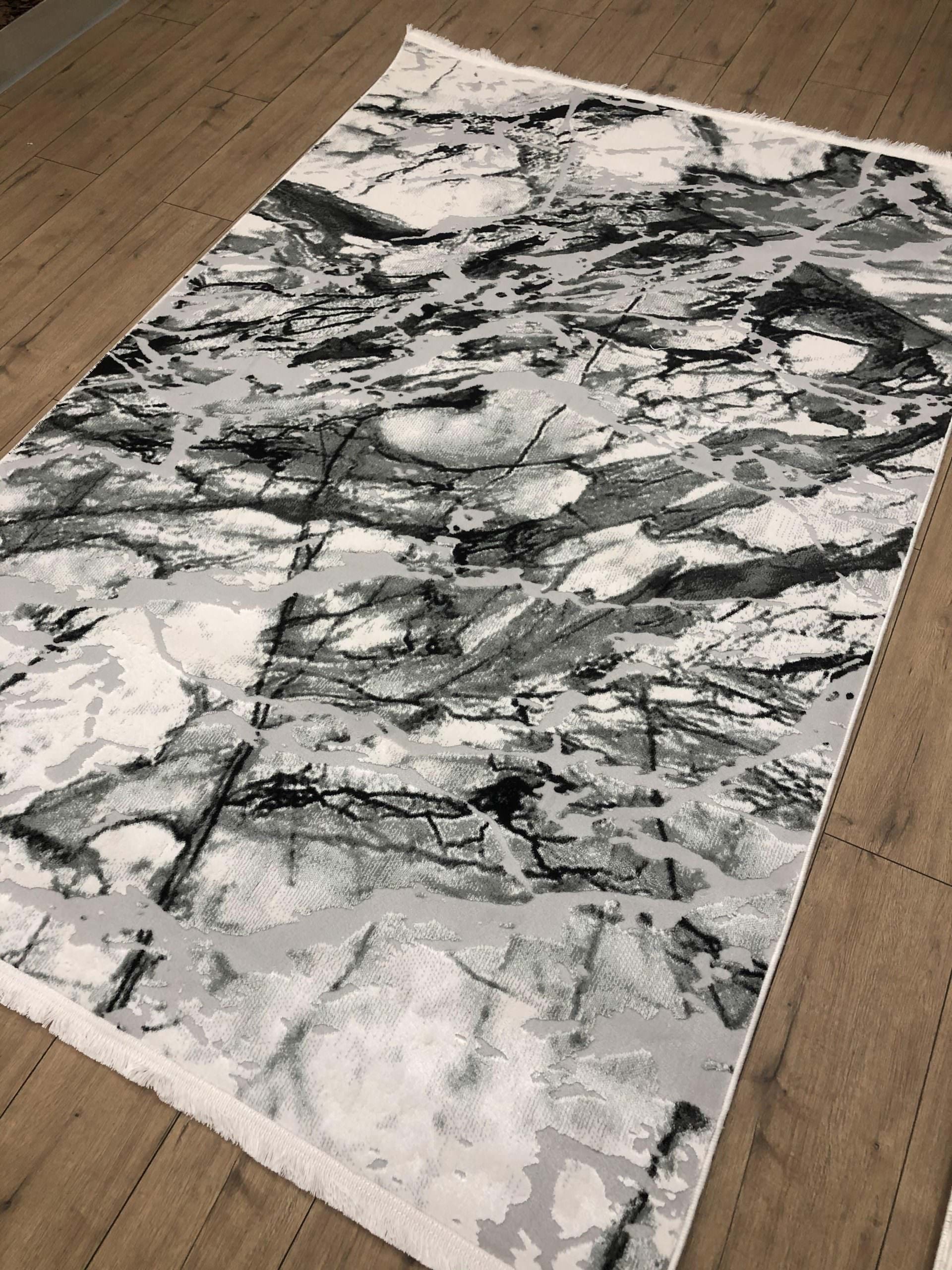 Magda Rug detail image - Resin Society
