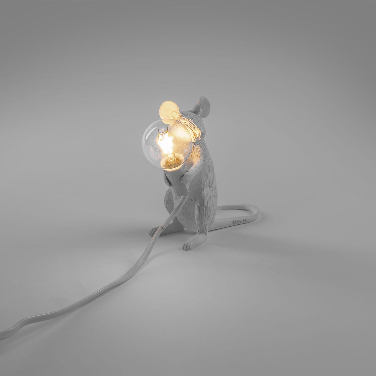 Mouse Lamp Mac Sitting EX detail image - Resin Society