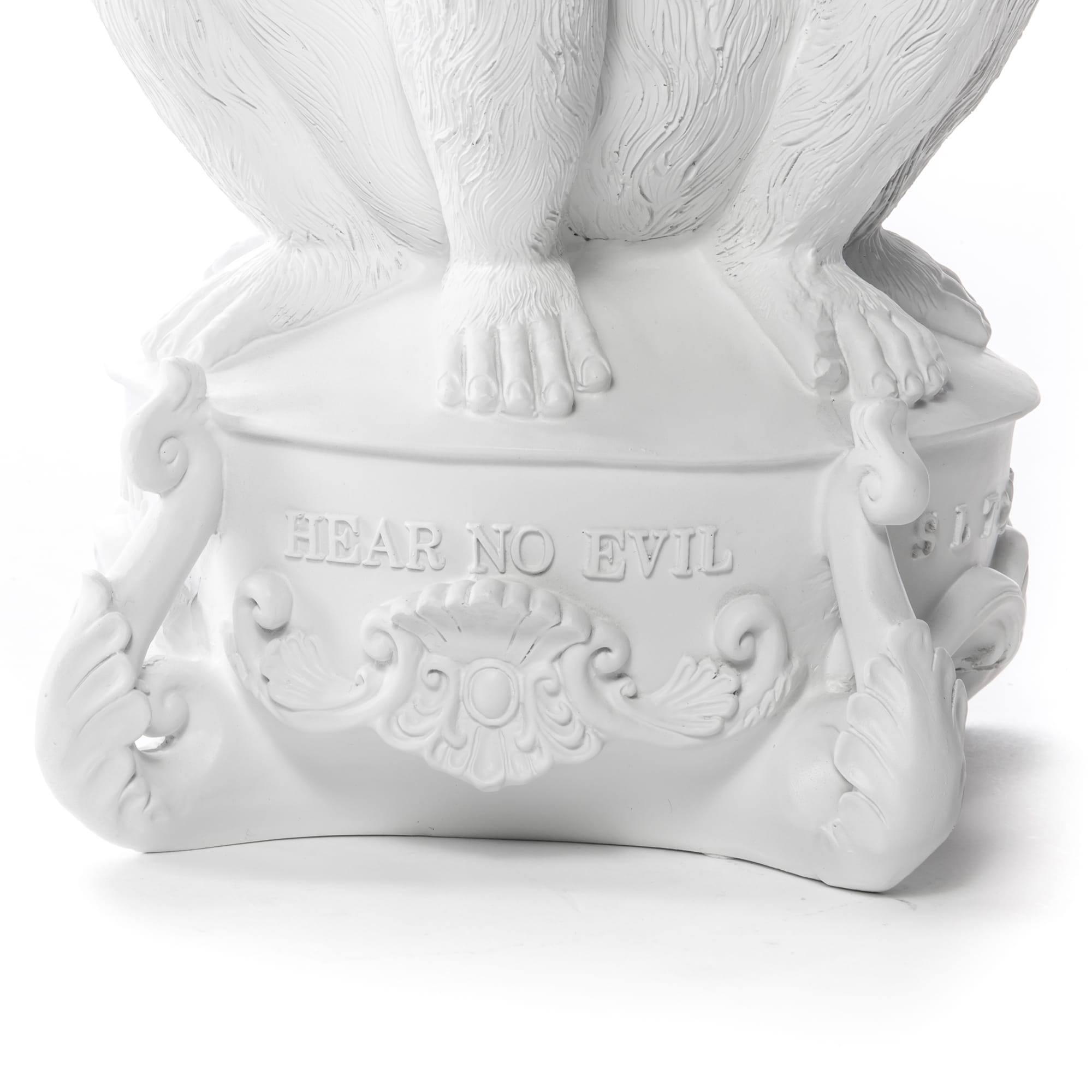 Giant Burlesque 3 Monkeys White detail image - Resin Society